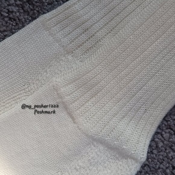 *𝓥𝓲𝓷𝓽𝓪𝓰𝓮 Stripe Crew Socks 🔴⚪🔵 - Picture 3 of 5